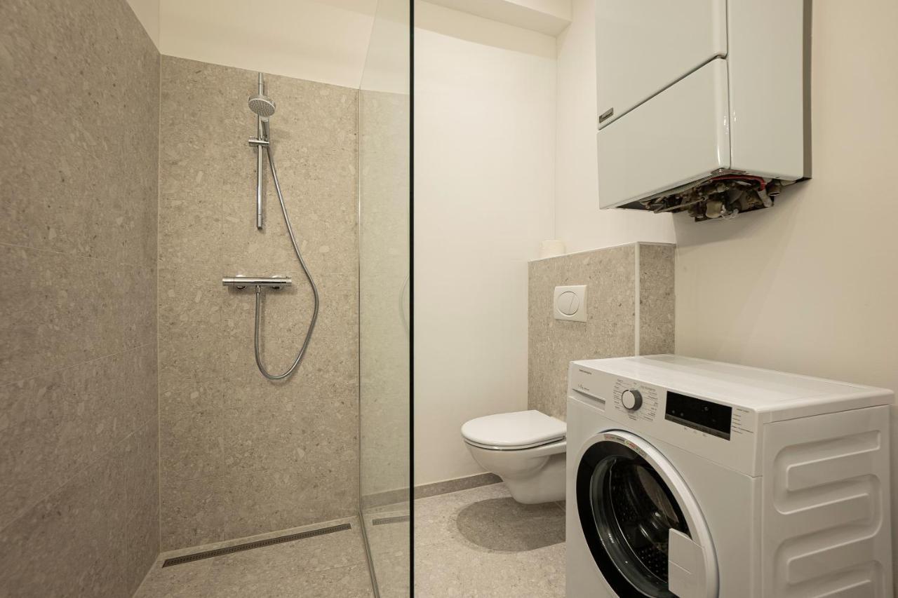 Experience Fresh Comfort In Our Brand-New Apartment In Vienna'S 17Th District エクステリア 写真