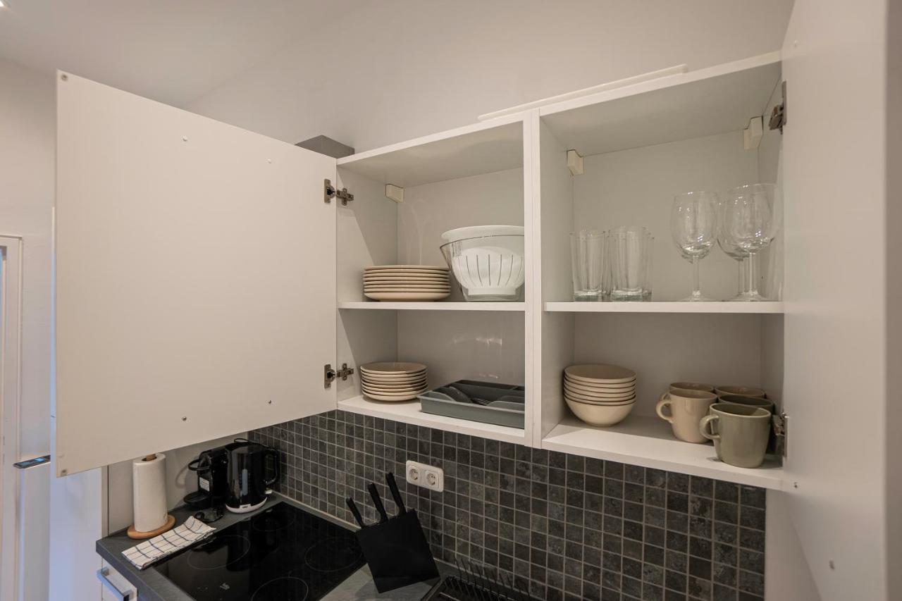 Experience Fresh Comfort In Our Brand-New Apartment In Vienna'S 17Th District エクステリア 写真