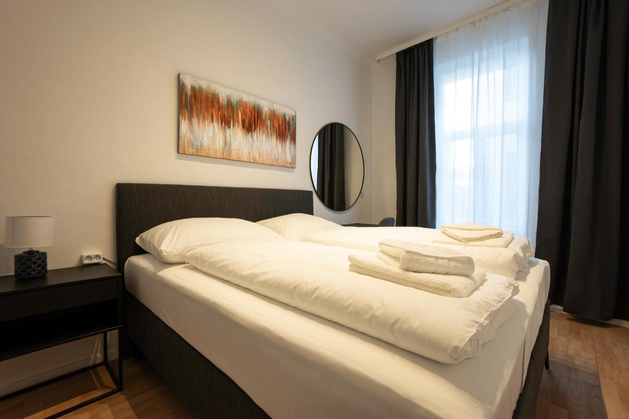 Experience Fresh Comfort In Our Brand-New Apartment In Vienna'S 17Th District エクステリア 写真